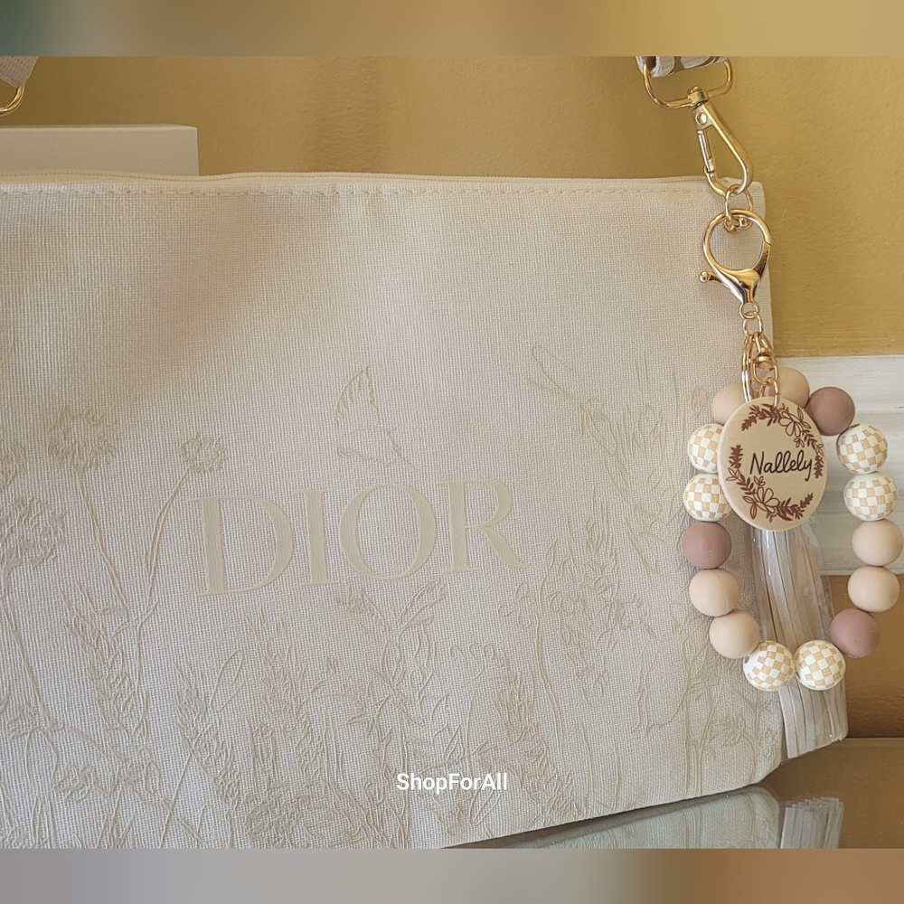 - Dior - Picture 8 of 11